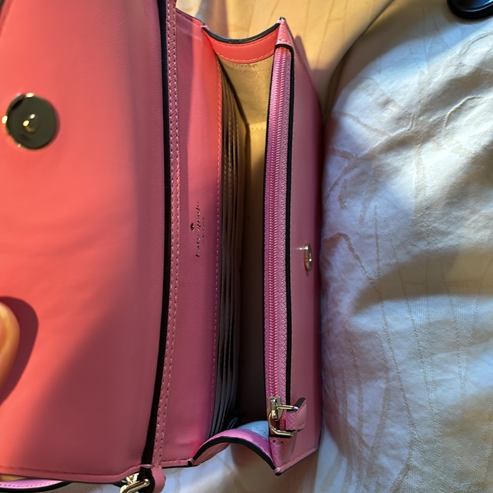 Kate Spade Brand New small crossbody NWT - Picture 4 of 5
